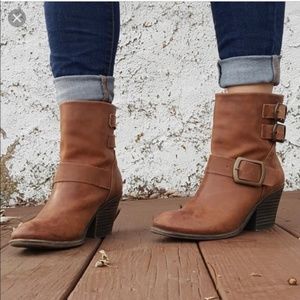 Lucky Brand "Tommie" Buckled Ankle Boot - Size 7.5